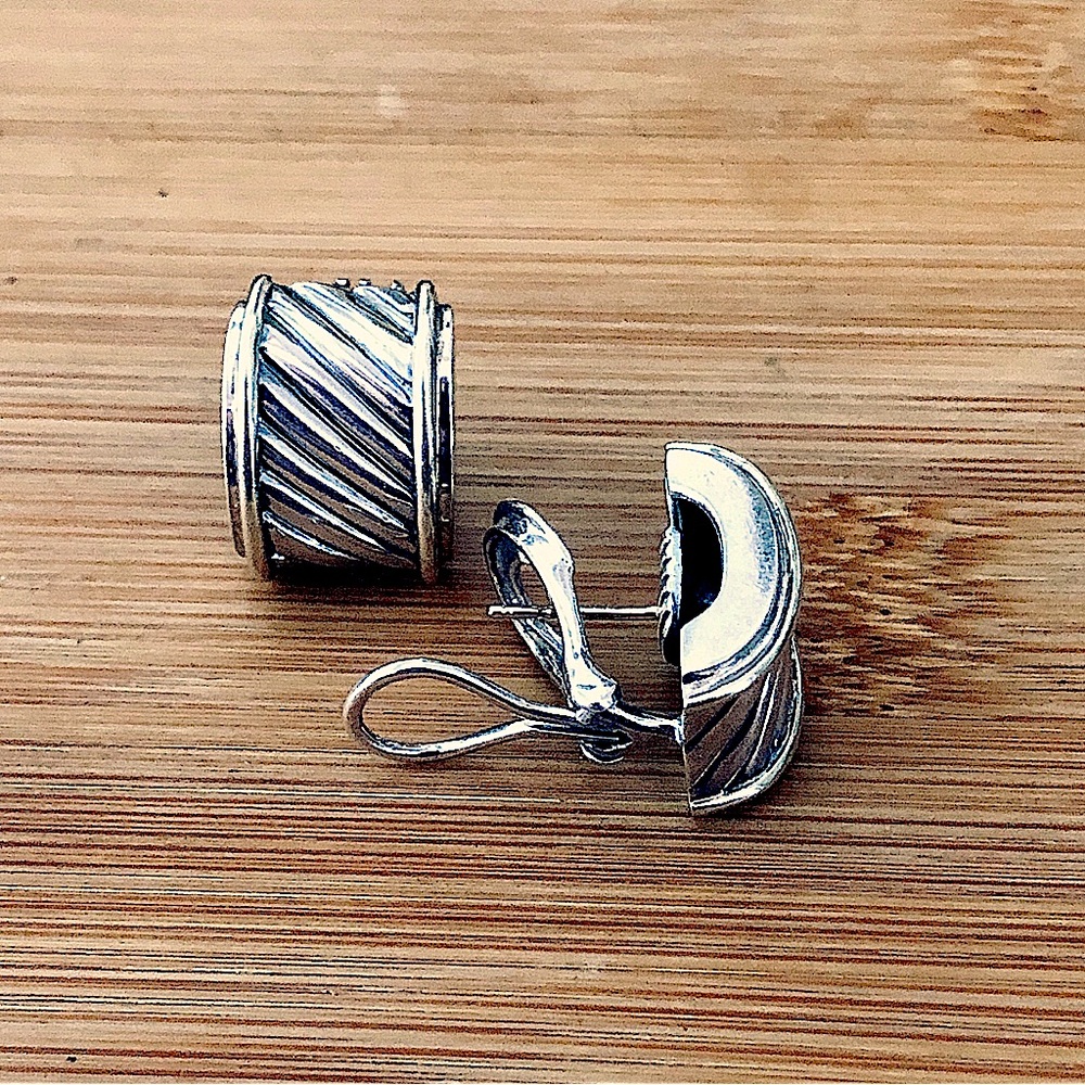 $265  David Yurman  14K Gold & Sterling Silver Copyright D.YURMAN 925 585 - Picture 3 of 7